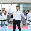 Photos: 06