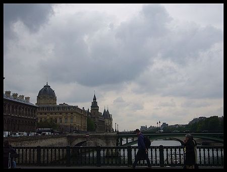 P2450760
