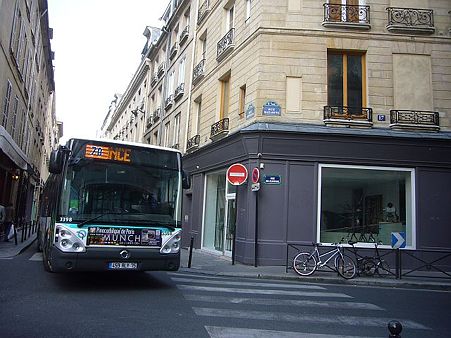 P2400943