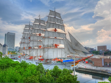P110807_022_3_4_tonemapped