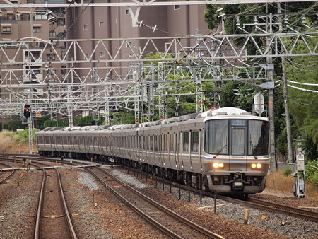 223系新快速東海道本線山崎駅02