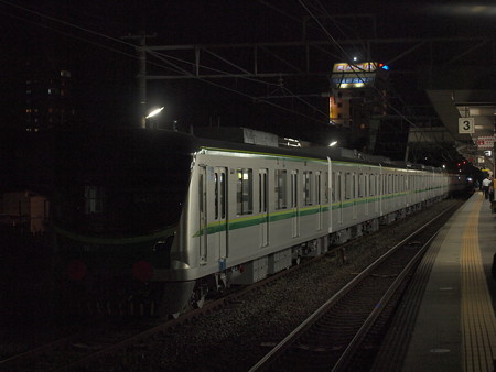 メトロ16000系甲種 東海道本線安城駅01