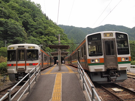 大嵐駅での並び