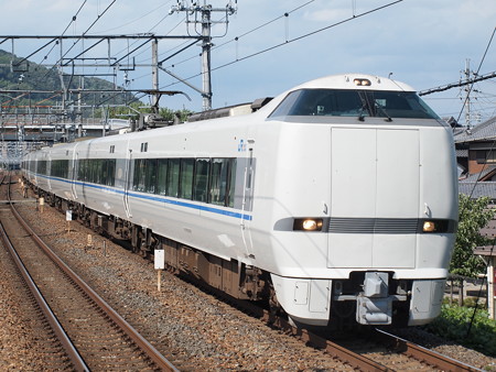 683系特急サンダーバード 東海道本線島本駅