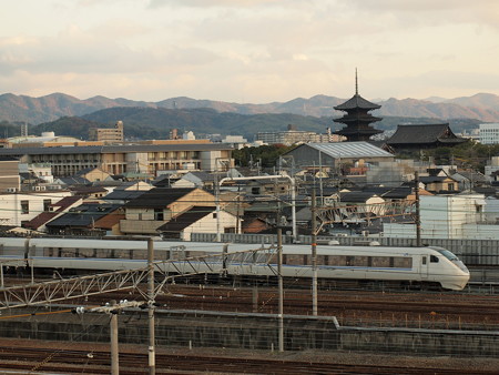 681系特急サンダーバード 東海道本線京都~西大路