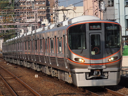 323系普通 大阪環状線大正駅03