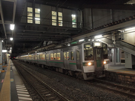 719系普通 東北本線郡山駅