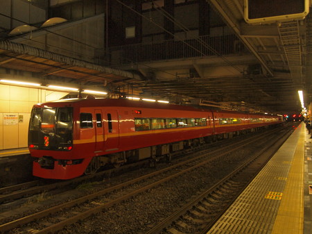 253系特急日光 東北本線大宮駅