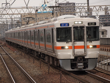 313系快速 東海道本線尾張一宮駅