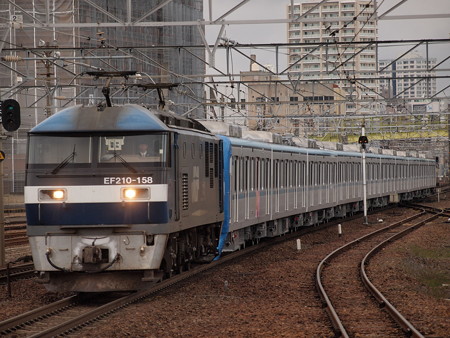 EF210 メトロ15000系甲種 東海道本線熱田駅02