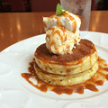 Photos: Caramel honey pancakes ～Denny'sへようこそ(^o^)～小さな幸せ