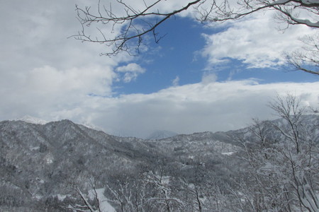 1040snk121