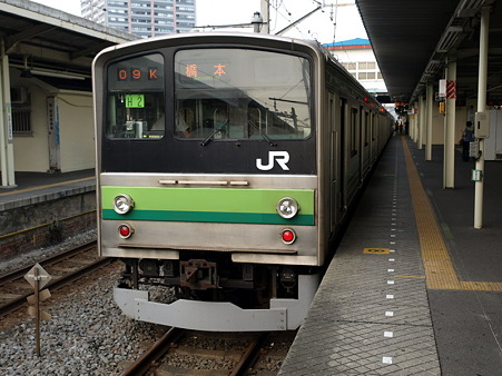 205系横浜線H2編成(東神奈川駅)