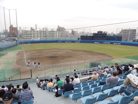 ナゴヤ球場。