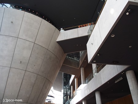 国立新美術館 PB130501
