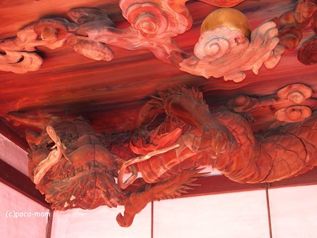 瀧尾神社 拝殿の龍 PC110796