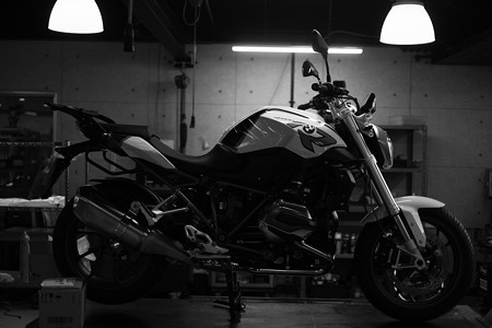 This is a motorcycle of the boxer engine.