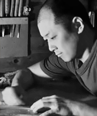 坂本忍 さかもとしのぶ ヴァイオリン・チェロ、弦楽器製作家