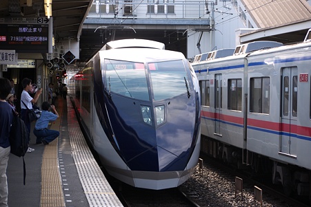 そろりと通過