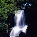 奈曽の瀑流