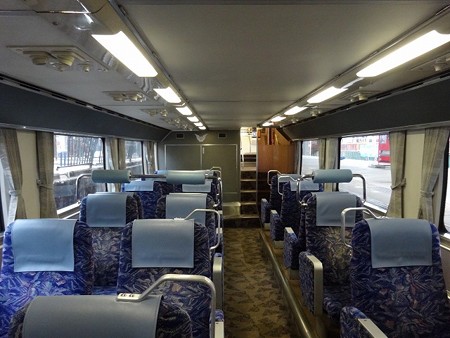 TRR1003DD-1F車内全景
