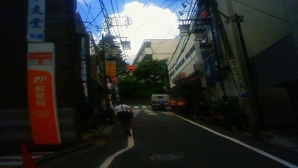 201007170959002夏の日の朝
