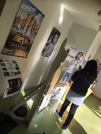 必ずちぇきらして写真撮る姪っ子(うんうん、よくわかるよ、その気持ち)