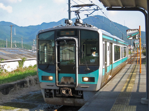 125系