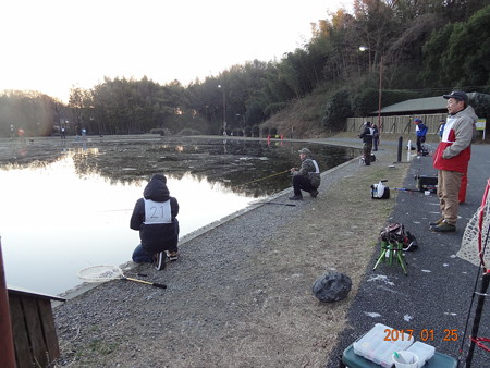 ベリーパーク in フィッシュオン王禅寺で初巻き巻きリトリーブ対決参戦^^