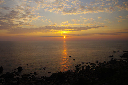 日本海と夕日