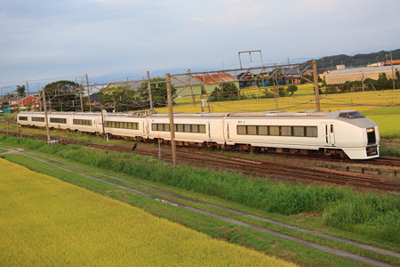 お召し列車予備車は役目を終え帰京