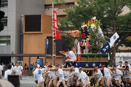 博多祇園山笠 2016年 追い山ならし 舁き山 東流 若武者応破波濤 (6)