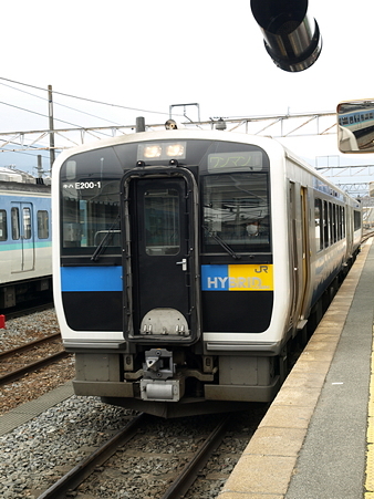キハE200(小淵沢駅)