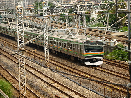 E231系東海道本線(東神奈川)