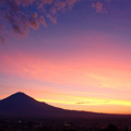 7月11日富士宮からの早朝富士山 おはようございます(^ ^)朝焼けが綺麗でした～