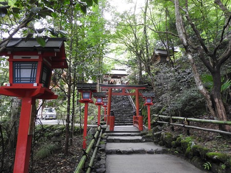 貴船神社 本宮02