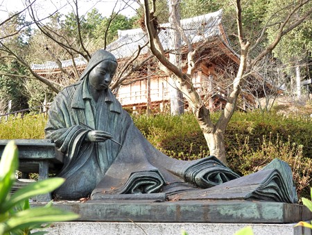 石山寺111 紫式部像2