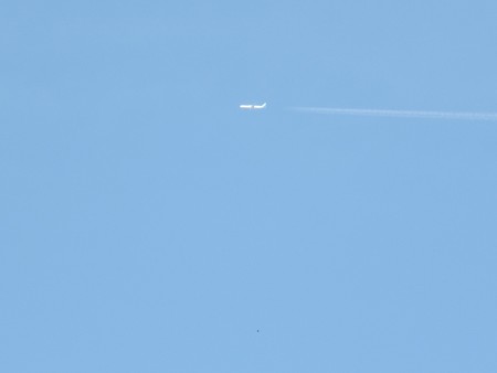 瀬田川09 飛行機とドローン