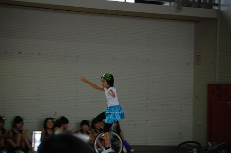 一輪車