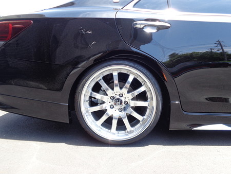 クラウン　車高調取付２