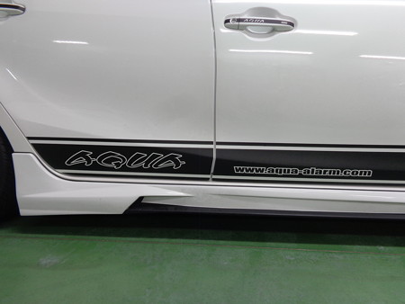 トヨタＡＱＵＡ　サイドデカール４