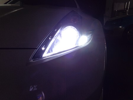 フェアレディＺ３４　ＨＩＤバーナー交換