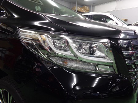 ３０アルファード　兵庫県　ヘッドライト加工　ＮＥＷアウディ風ＬＥＤ　サイドマーカーＬＥＤ　消灯時