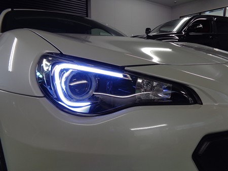 ＢＲＺ　ＳＴＩ　千葉県　ヘッドライト加工　ＮＥＷアウディ風ＬＥＤ　ホワイト