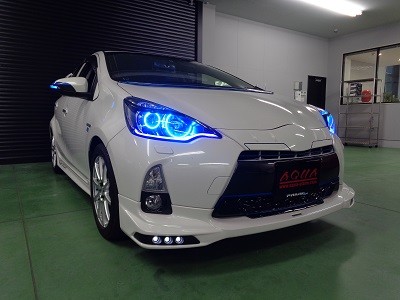 トヨタＡＱＵＡ　ヘッドライト加工・レイヤードサウンド取付400