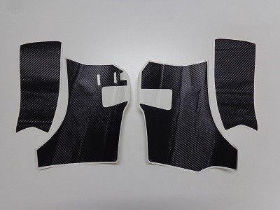 ハリアー６０系　傷防止カーボンシート　キックパネルver2
