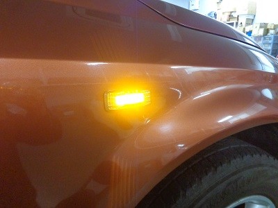 ムラーノ　ウインカーＬＥＤ取付