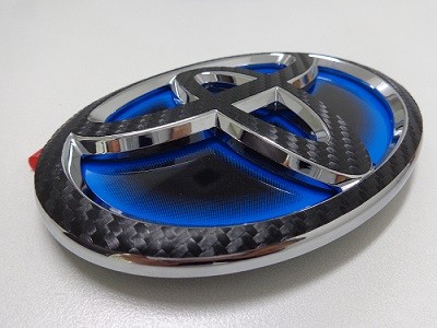 トヨタＡＱＵＡリアエンブレム専用カーボンシート