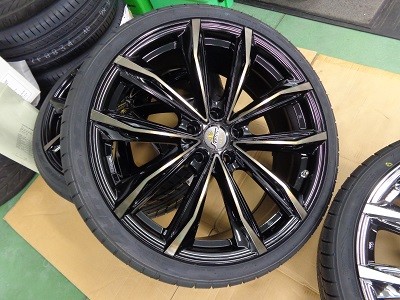 Ｃ－ＨＲ　ウェッズグラベン２０インチ