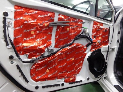 インプレッサスポーツＧＴ系　フロントドアデッドニング